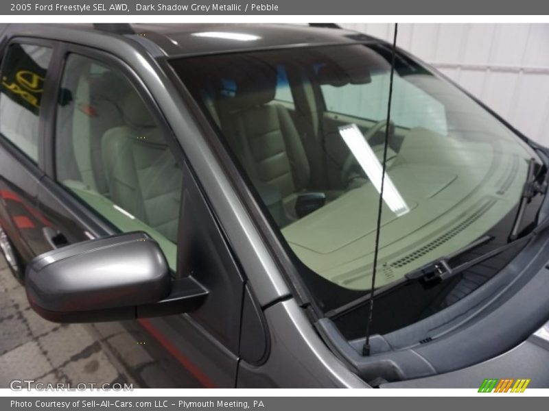 Dark Shadow Grey Metallic / Pebble 2005 Ford Freestyle SEL AWD