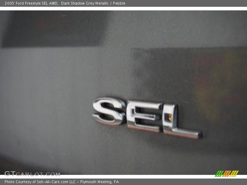 Dark Shadow Grey Metallic / Pebble 2005 Ford Freestyle SEL AWD
