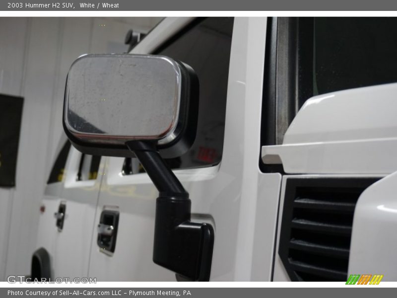 White / Wheat 2003 Hummer H2 SUV