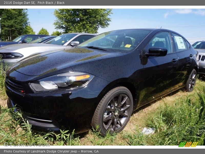 Pitch Black / Black 2016 Dodge Dart SE