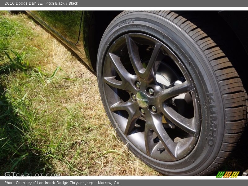 Pitch Black / Black 2016 Dodge Dart SE