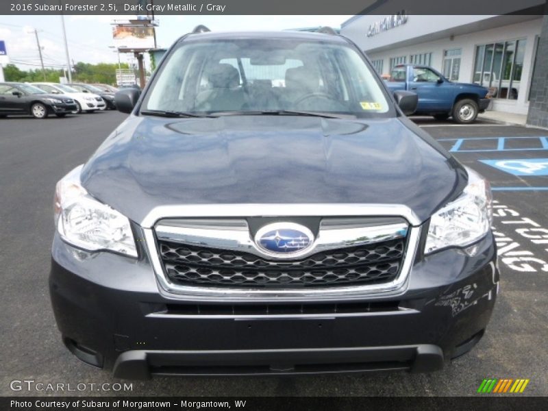 Dark Gray Metallic / Gray 2016 Subaru Forester 2.5i