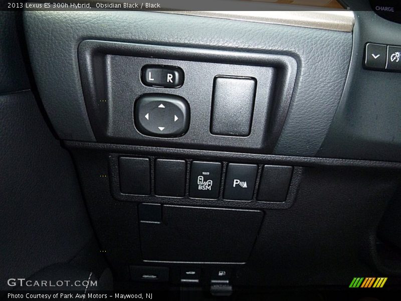 Obsidian Black / Black 2013 Lexus ES 300h Hybrid