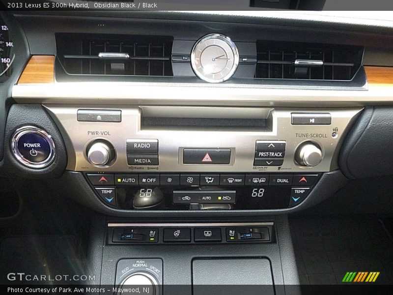 Obsidian Black / Black 2013 Lexus ES 300h Hybrid