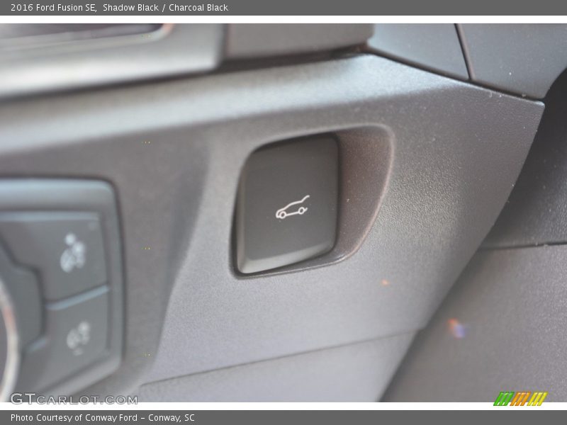 Shadow Black / Charcoal Black 2016 Ford Fusion SE