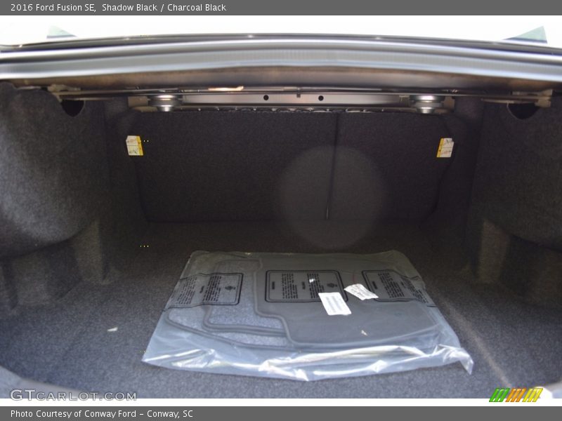 Shadow Black / Charcoal Black 2016 Ford Fusion SE