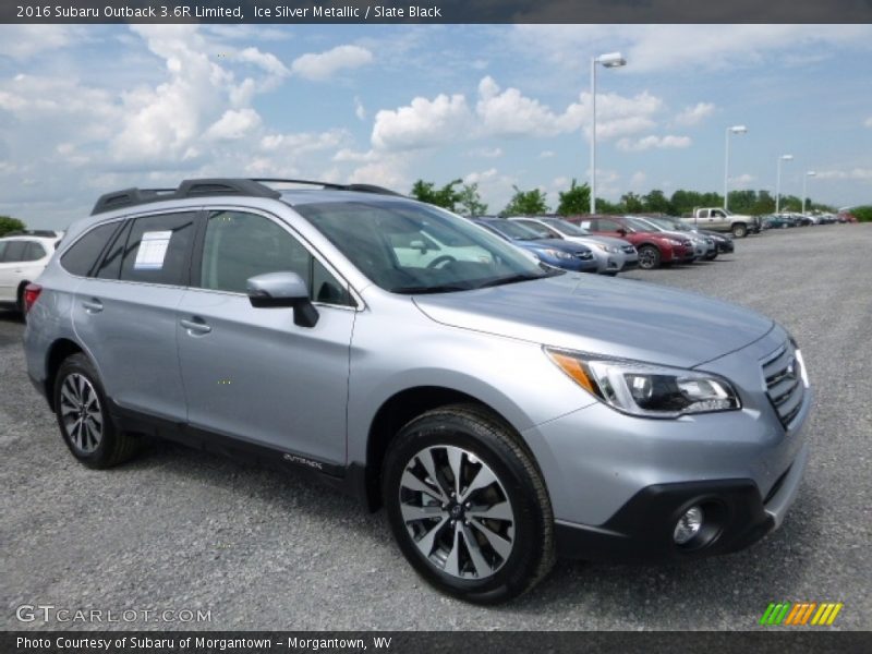 Front 3/4 View of 2016 Outback 3.6R Limited