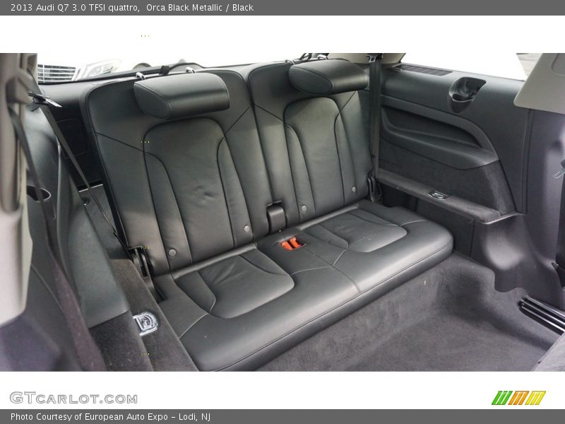 Orca Black Metallic / Black 2013 Audi Q7 3.0 TFSI quattro