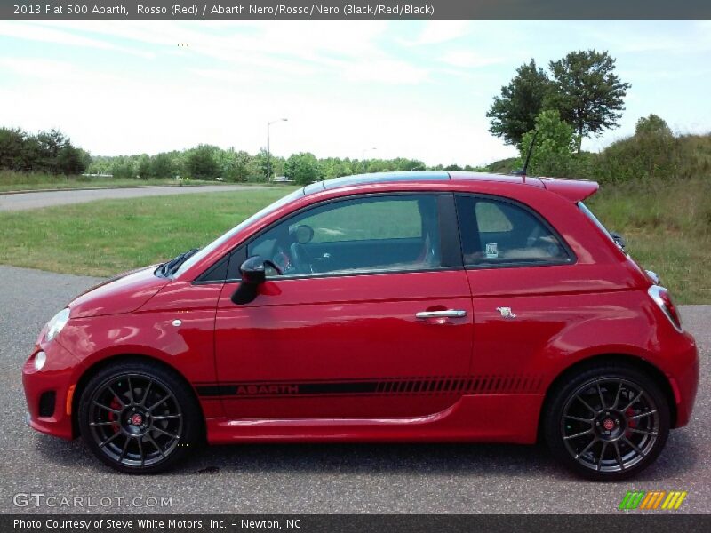 Rosso (Red) / Abarth Nero/Rosso/Nero (Black/Red/Black) 2013 Fiat 500 Abarth