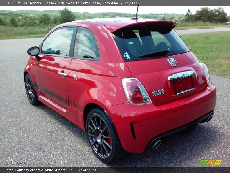 Rosso (Red) / Abarth Nero/Rosso/Nero (Black/Red/Black) 2013 Fiat 500 Abarth