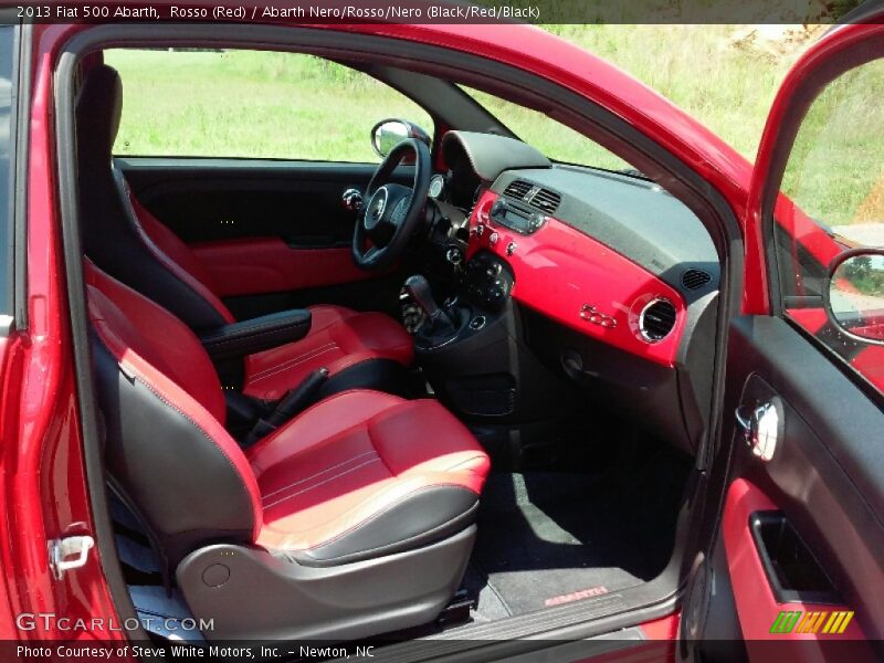 Rosso (Red) / Abarth Nero/Rosso/Nero (Black/Red/Black) 2013 Fiat 500 Abarth