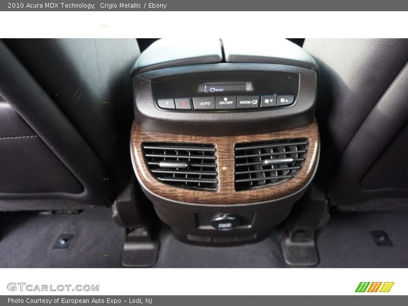 Grigio Metallic / Ebony 2010 Acura MDX Technology