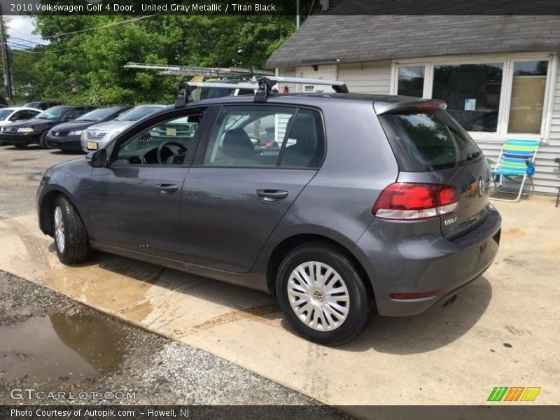 United Gray Metallic / Titan Black 2010 Volkswagen Golf 4 Door