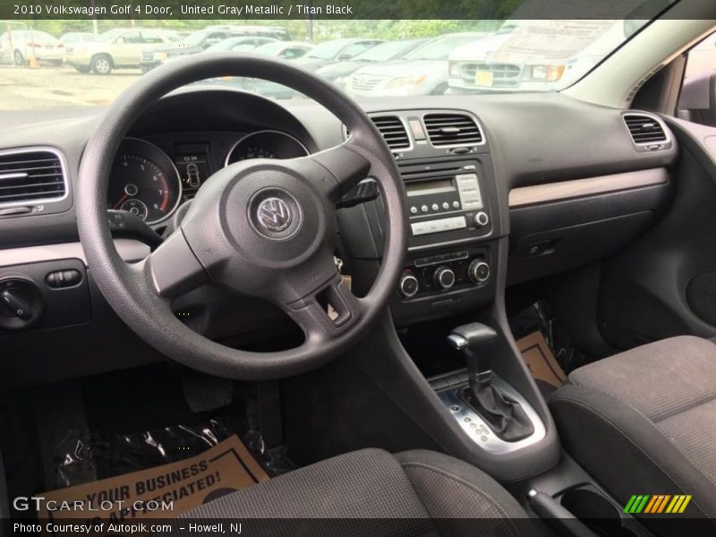 United Gray Metallic / Titan Black 2010 Volkswagen Golf 4 Door