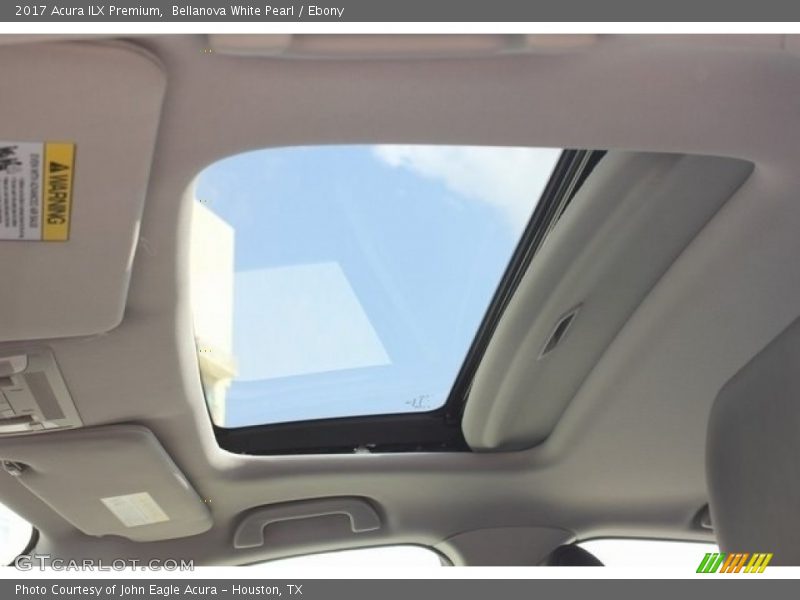 Bellanova White Pearl / Ebony 2017 Acura ILX Premium