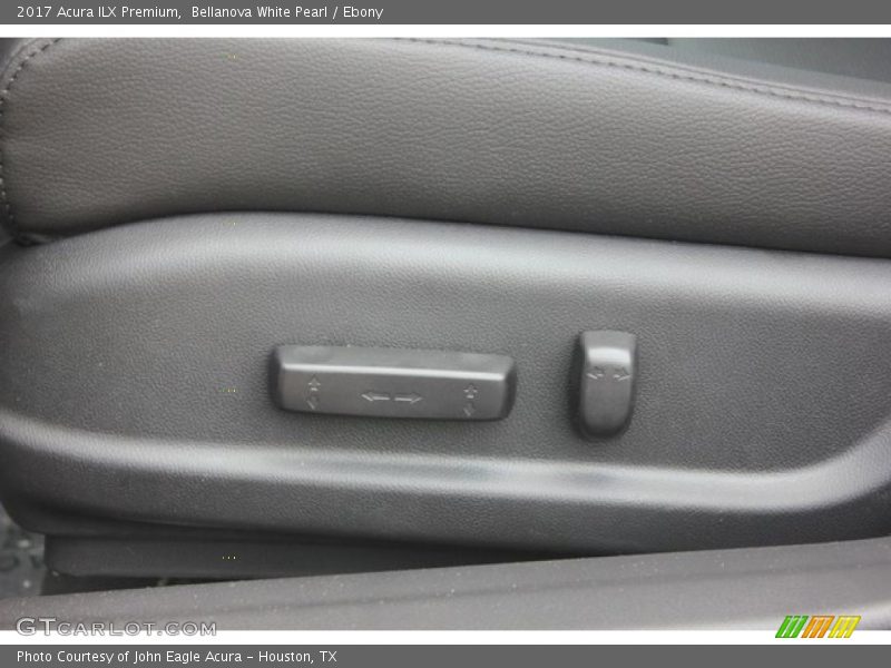 Bellanova White Pearl / Ebony 2017 Acura ILX Premium