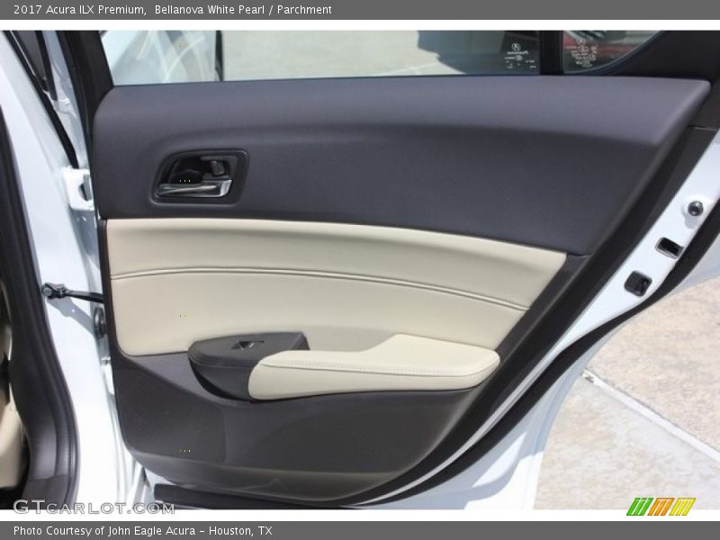Bellanova White Pearl / Parchment 2017 Acura ILX Premium