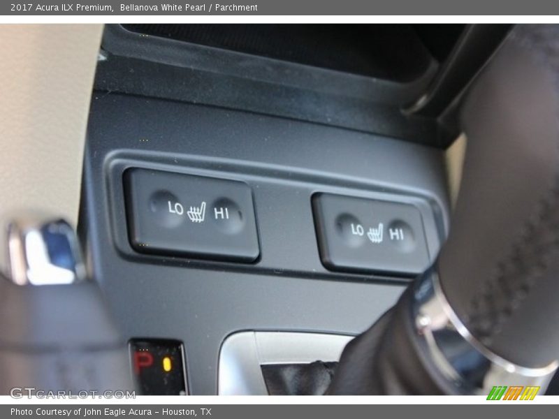 Bellanova White Pearl / Parchment 2017 Acura ILX Premium
