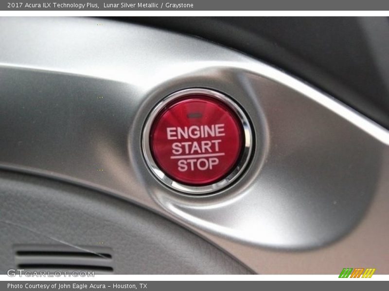 Controls of 2017 ILX Technology Plus