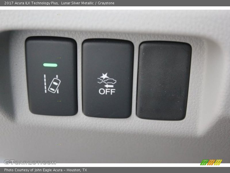 Controls of 2017 ILX Technology Plus