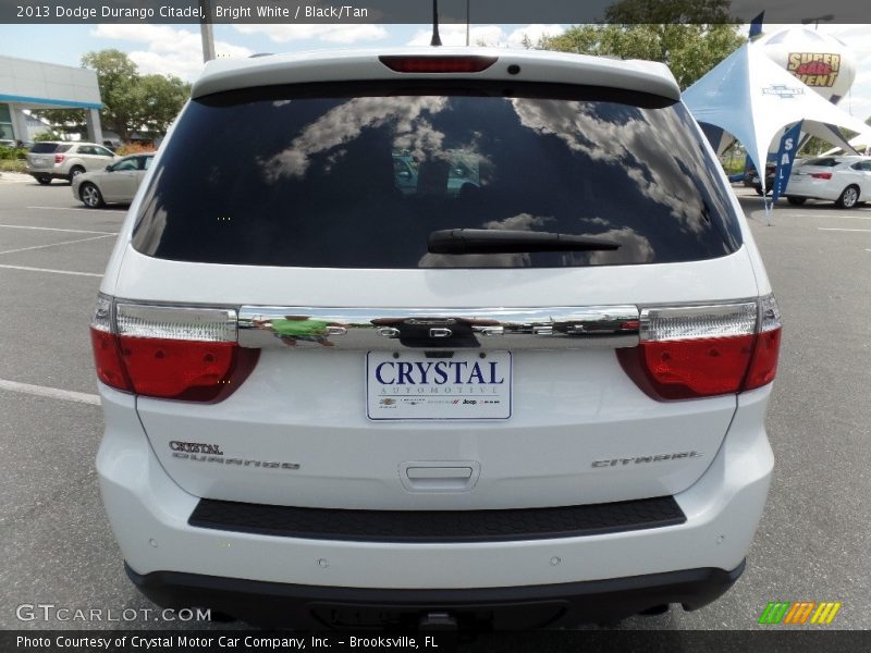 Bright White / Black/Tan 2013 Dodge Durango Citadel