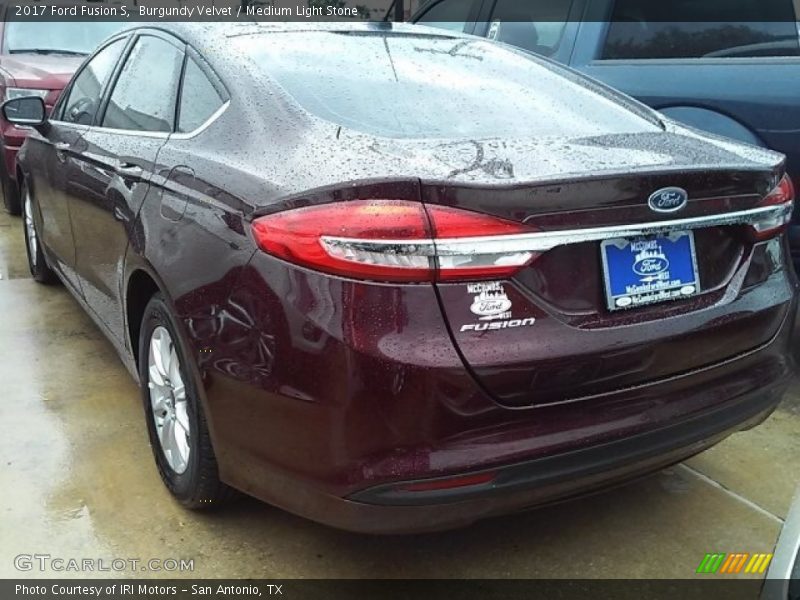 Burgundy Velvet / Medium Light Stone 2017 Ford Fusion S