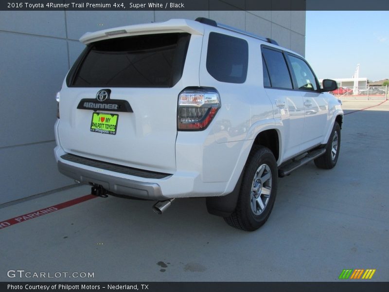 Super White / Black 2016 Toyota 4Runner Trail Premium 4x4