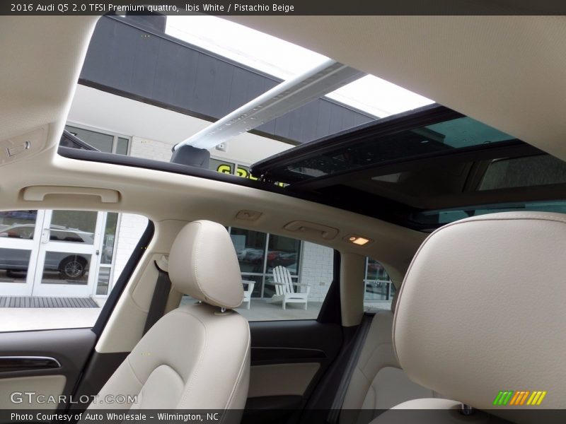 Ibis White / Pistachio Beige 2016 Audi Q5 2.0 TFSI Premium quattro
