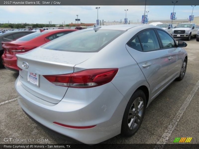 Silver / Gray 2017 Hyundai Elantra SE