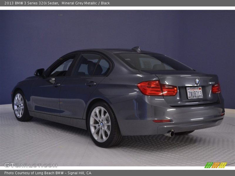 Mineral Grey Metallic / Black 2013 BMW 3 Series 320i Sedan