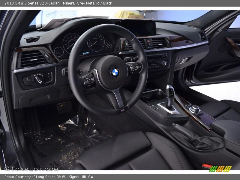 Mineral Grey Metallic / Black 2013 BMW 3 Series 320i Sedan