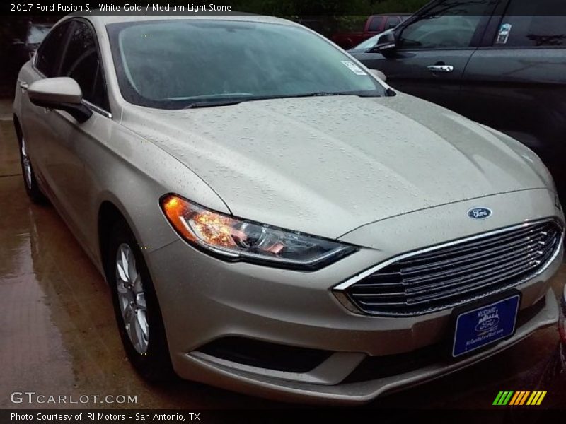 White Gold / Medium Light Stone 2017 Ford Fusion S