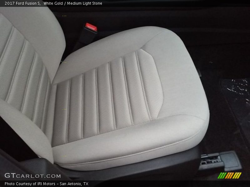 White Gold / Medium Light Stone 2017 Ford Fusion S