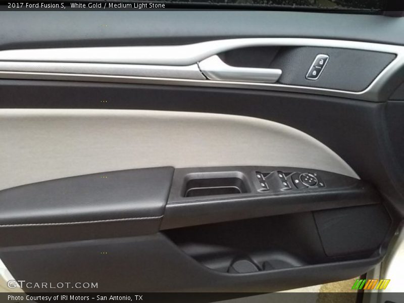 White Gold / Medium Light Stone 2017 Ford Fusion S