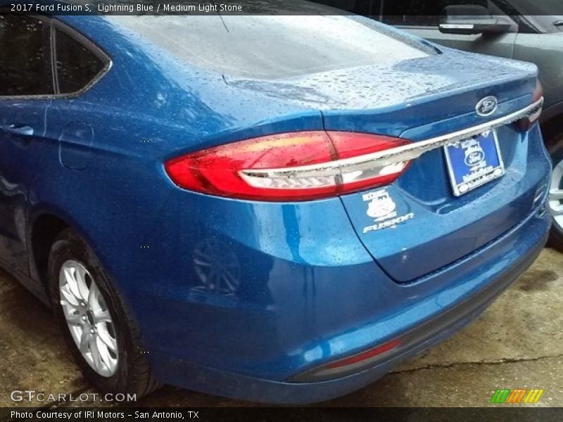 Lightning Blue / Medium Light Stone 2017 Ford Fusion S