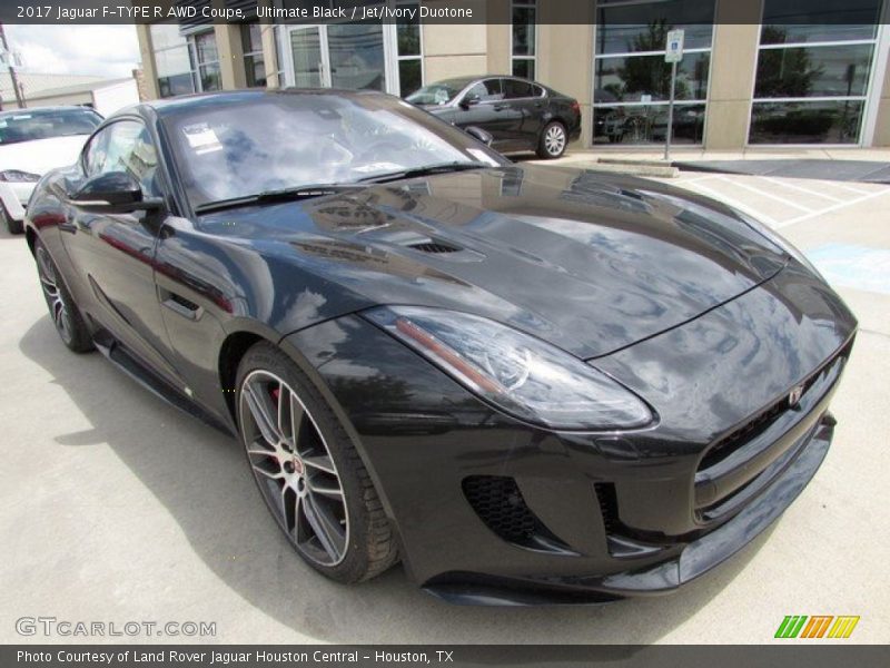 Ultimate Black / Jet/Ivory Duotone 2017 Jaguar F-TYPE R AWD Coupe
