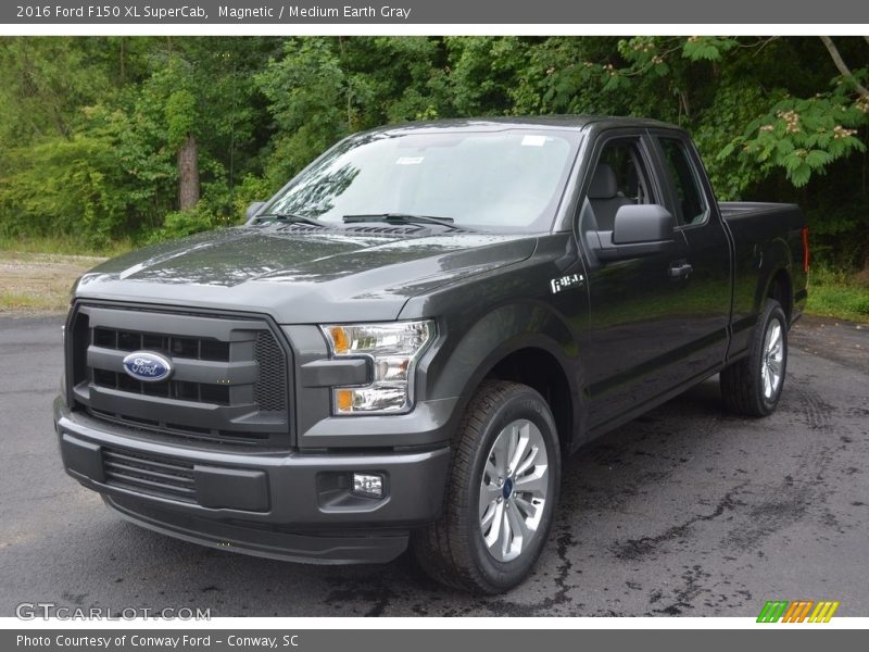 Magnetic / Medium Earth Gray 2016 Ford F150 XL SuperCab