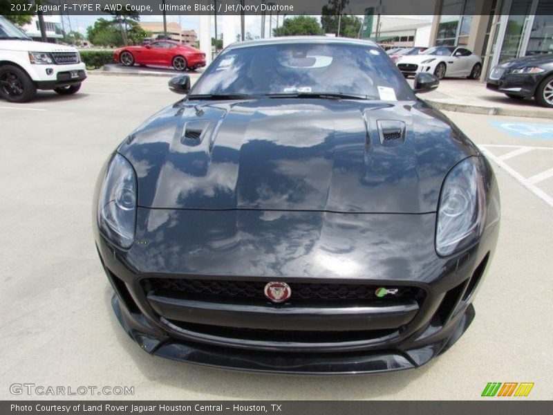 Ultimate Black / Jet/Ivory Duotone 2017 Jaguar F-TYPE R AWD Coupe