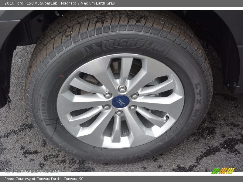 Magnetic / Medium Earth Gray 2016 Ford F150 XL SuperCab