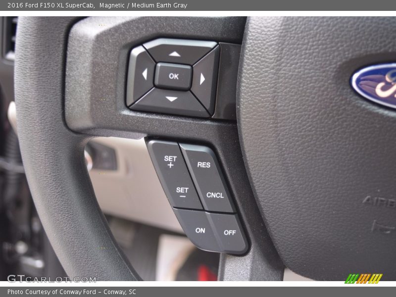 Magnetic / Medium Earth Gray 2016 Ford F150 XL SuperCab