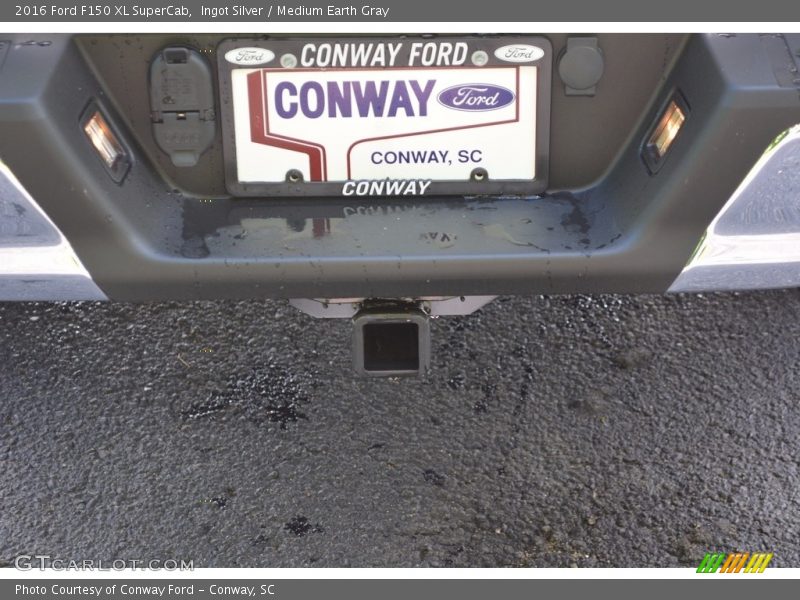 Ingot Silver / Medium Earth Gray 2016 Ford F150 XL SuperCab