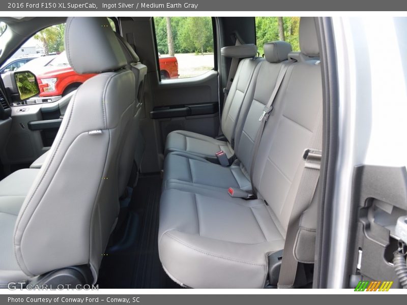 Ingot Silver / Medium Earth Gray 2016 Ford F150 XL SuperCab