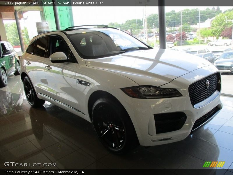 Polaris White / Jet 2017 Jaguar F-PACE 35t AWD R-Sport