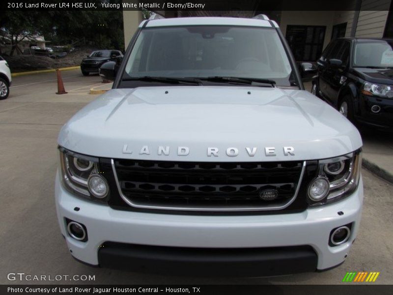 Yulong White Metallic / Ebony/Ebony 2016 Land Rover LR4 HSE LUX