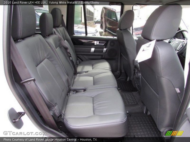 Yulong White Metallic / Ebony/Ebony 2016 Land Rover LR4 HSE LUX