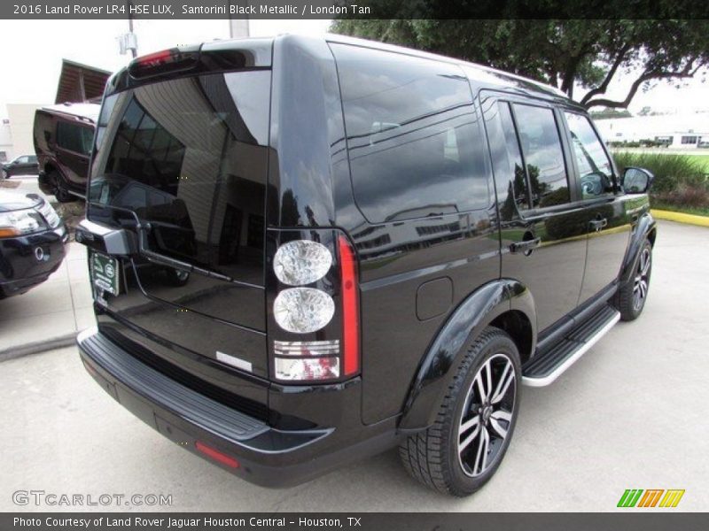 Santorini Black Metallic / London Tan 2016 Land Rover LR4 HSE LUX