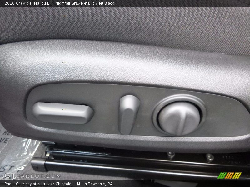 Nightfall Gray Metallic / Jet Black 2016 Chevrolet Malibu LT