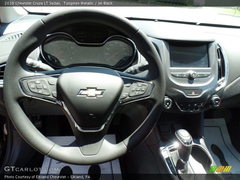 Tungsten Metallic / Jet Black 2016 Chevrolet Cruze LT Sedan