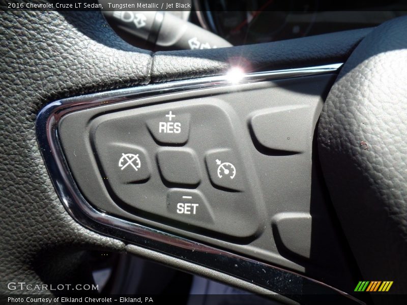 Tungsten Metallic / Jet Black 2016 Chevrolet Cruze LT Sedan