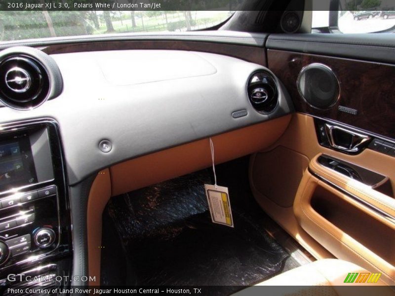 Polaris White / London Tan/Jet 2016 Jaguar XJ L 3.0